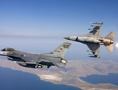 Τουρκικά μαχητικά πέταξαν πάνω από τη νήσο Παναγιά - H Άγκυρα ανεβάζει την ένταση στο Αιγαίο